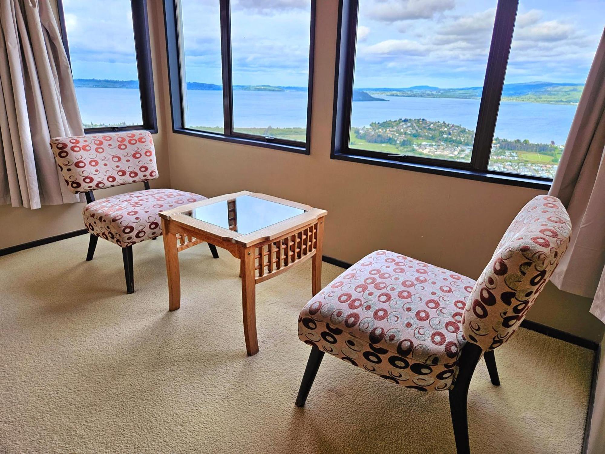 Aorangi Mountain Lodge Rotorua Exterior photo
